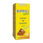 BIPROL EXTRATO é um extrato de PRÓPOLIS altamente concentrado (98%) pelo que a sua qualidade supera os demais extratos de mercado no mercado que não apresentam esta concentração. A PRÓPOLIS, “Alcatrão das Abelhas” ou “Pegamasso”, entre outras designações, é essencialmente constituída pelas resinas mais frescas do reino vegetal, que as abelhas recolhem dos rebentos em desabroche de certas árvores e, por isso, encontramo-la na entrada e no interior da colmeia, onde funciona como elemento sanitário de toda a sua população, para desinfeção da colmeia. A PRÓPOLIS é um dos produtos mais nobres da colmeia, isento de toxicidade e de efeitos secundários. As suas propriedades são invocadas na medicina natural desde há séculos e a sua ação depende em muito da qualidade e concentração do extrato utilizado.