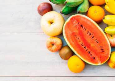 Frutas da Época: Os Tesouros do Verão e os Seus Benefícios para a Saúde